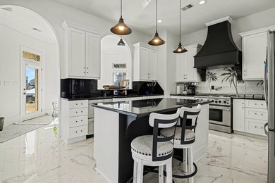 Welcome to 9737 Anchor Dr, a beautifully designed brick - photo 16