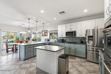 GREAT LOCATION + LARGE GOLF COURSE LOT! Situated on the 4th - photo 22