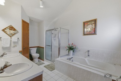 An absolute Gem! Situated on a beautiful lot this all brick - photo 23