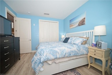 This condo just got a Huge Price Adjustment! What a great view - photo 24