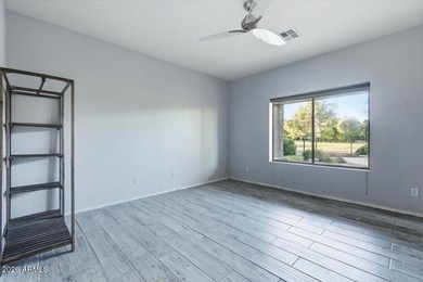 GREAT LOCATION + LARGE GOLF COURSE LOT! Situated on the 4th - photo 27
