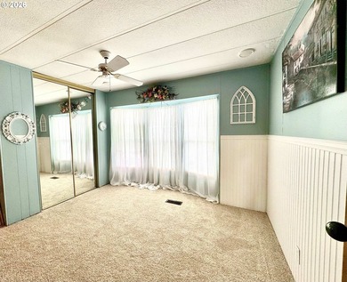 In a small, attractive 55+ park NEAR BEACHES and the harbor - photo 7