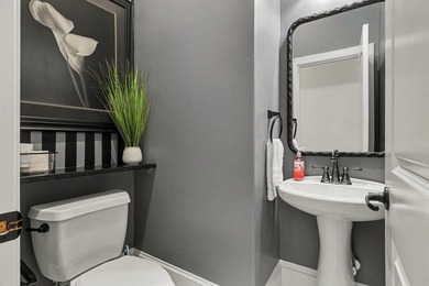Welcome to 9737 Anchor Dr, a beautifully designed brick - photo 32