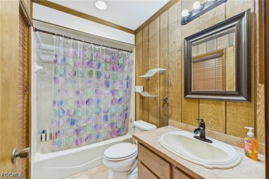 *** YOUR CABIN IN THE WOODS *** Discover one of Cape Coral's - photo 33