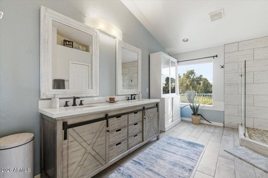 GREAT LOCATION + LARGE GOLF COURSE LOT! Situated on the 4th - photo 36