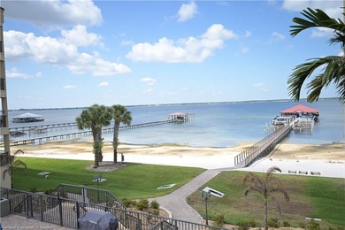 This condo just got a Huge Price Adjustment! What a great view - photo 37