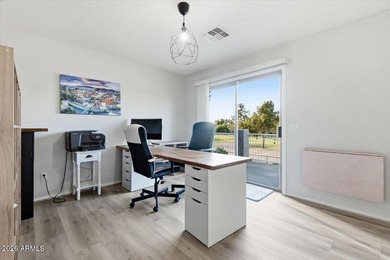 GREAT LOCATION + LARGE GOLF COURSE LOT! Situated on the 4th - photo 42