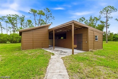 *** YOUR CABIN IN THE WOODS *** Discover one of Cape Coral's - photo 44