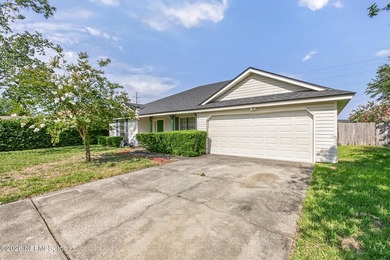 Enjoy the freedom of no HOA in Jacksonville's desirable Crystal - photo 2