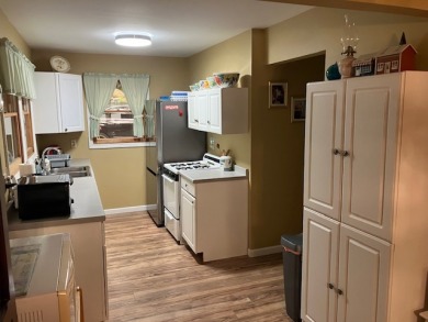Own house and lake share. - photo 8