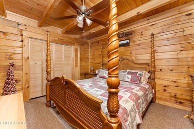 This charming 3-bedroom, 3-bathroom log cabin offers 1,310 sq ft - photo 16