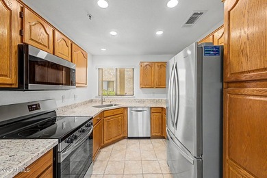 Discover your ideal active-adult lifestyle in the heart of - photo 3