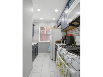 Welcome to 831 Longfellow Avenue, a move-in ready multi-family - photo 25