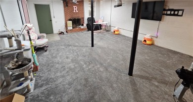 Wow this is the one everyone is always looking for. 2 acres