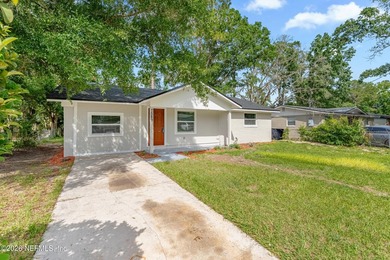 Why wait for a new construction home when you can move right - photo 3