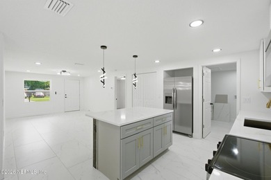 Why wait for a new construction home when you can move right - photo 5