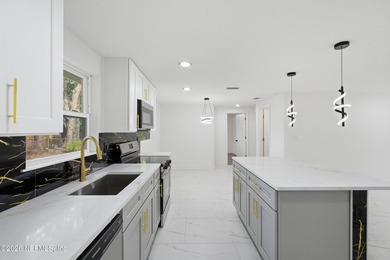 Why wait for a new construction home when you can move right - photo 8