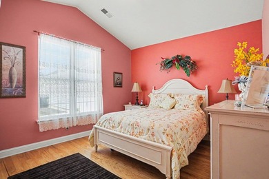 Welcome to this beautifully maintained and fully furnished - photo 16