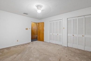 Looking for a lake house for sale in East Texas, without the - photo 17