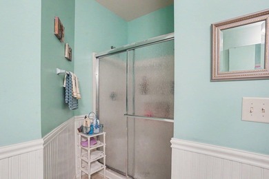 Welcome to this beautifully maintained and fully furnished - photo 19