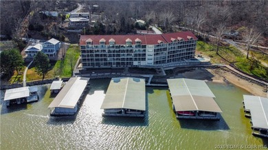 If you are looking for a SMALL and quiet condo complex that - photo 23