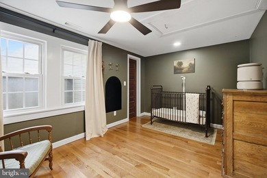 Come see this exquisite cottage-style home offers a perfect - photo 10