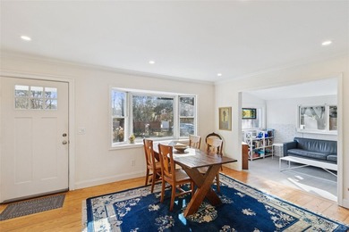 Welcome to this hidden gem nestled in the heart of Hampton Bays! - photo 6