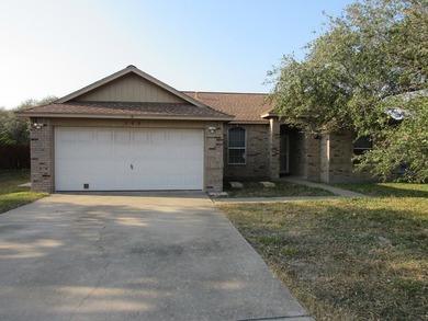 Investors, solid brick home great for long term investment. 3 - photo 3