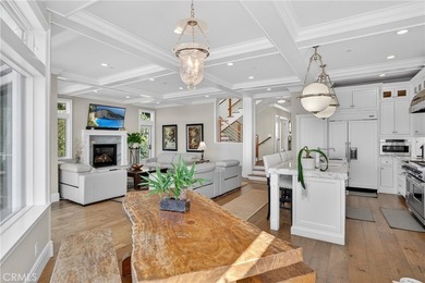 Located on a quiet cul-de-sac, this exceptional Laguna Beach - photo 14