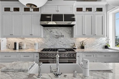 Located on a quiet cul-de-sac, this exceptional Laguna Beach - photo 18