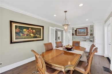 Located on a quiet cul-de-sac, this exceptional Laguna Beach - photo 23