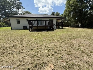 All Brick spacious home totally renovated. New kitchen with - photo 27