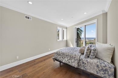 Located on a quiet cul-de-sac, this exceptional Laguna Beach - photo 50