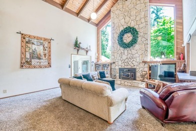 Welcome to this great family cabin with an attached 2 car garage - photo 6