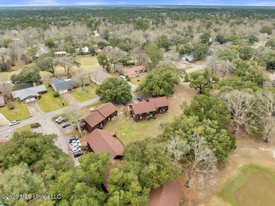 Comfortable Molokai Village condo in Building D featuring an - photo 6