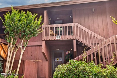 Comfortable Molokai Village condo in Building D featuring an - photo 9