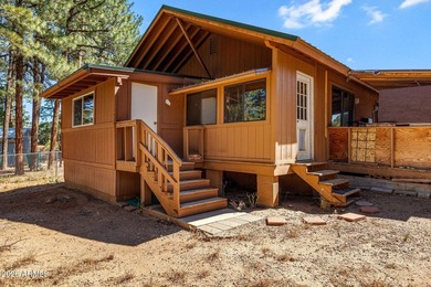 Escape to the cool pines and enjoy the perfect mountain retreat - photo 2