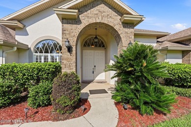 Exceptional living in this beautifully 5 BD, 4-BA turn key pool - photo 4