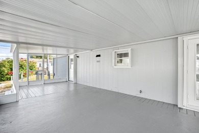 Priced to sell! Move in ready 3/2 home, 1,848 sq ft of - photo 8