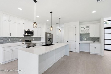 Move-in ready and perfectly positioned on a desirable CORNER LOT - photo 11