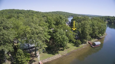 This charming 3-bedroom, 2.5-bath lakefront home sits on Lake - photo 2