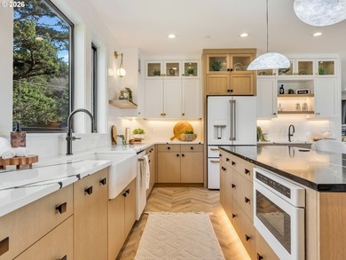 Discover a unique, custom-built home on the beachside, offering - photo 21