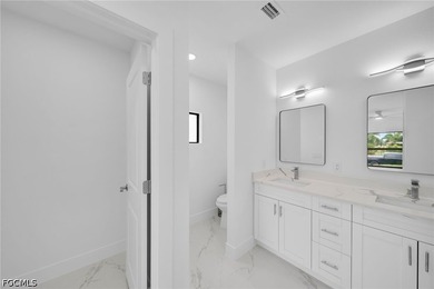 Brand new construction with a layout that actually makes sense - photo 22