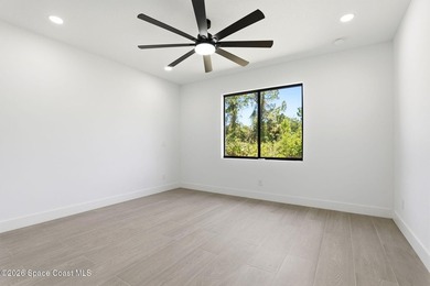 Move-in ready and perfectly positioned on a desirable CORNER LOT - photo 27