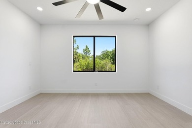 Move-in ready and perfectly positioned on a desirable CORNER LOT - photo 32