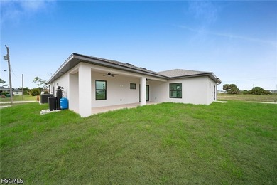 Brand new construction with a layout that actually makes sense - photo 36