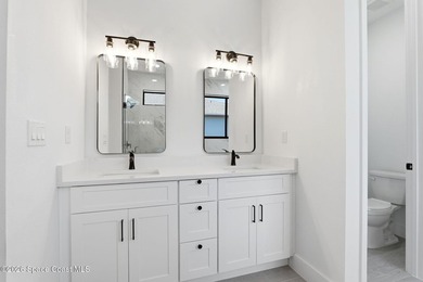 Move-in ready and perfectly positioned on a desirable CORNER LOT - photo 36