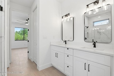 Move-in ready and perfectly positioned on a desirable CORNER LOT - photo 37