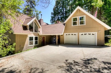 Exceptional mountain living in Ockenden Ranch! This beautifully - photo 1