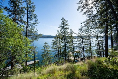 Tucked into the heart of iconic Bayview on the shores of - photo 49
